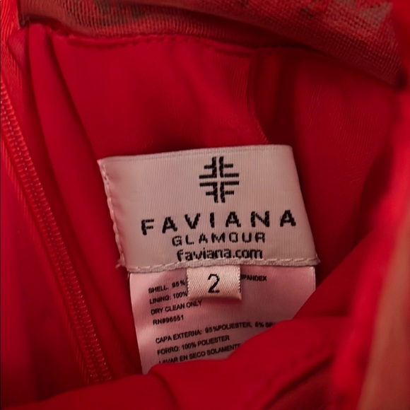 Homecoming Faviana Red Lace prom dress - Picture 3 of 5